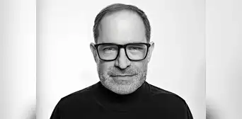 Juan Carlos Fisher: “La política ha sobrepasado a la ficción y ahora la ficción se siente aburrida” Juan Carlos Fisher: “La política ha sobrepasado a la ficción y ahora la ficción se siente aburrida”