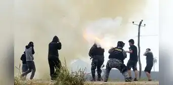 Bolivia aprueba el uso del Ejército para desbloquear rutas tras semanas de protestas que exigen la renuncia de Rodrigo Paz