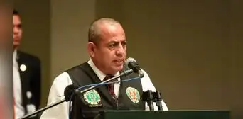 Revoredo: “Si (los delincuentes) sacan sus armas, les vamos a devolver lo mismo” Revoredo: “Si (los delincuentes) sacan sus armas, les vamos a devolver lo mismo”