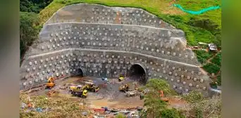 Colombia construye el túnel más largo de América Latina: la megobra que reducirá 7 horas de viaje a solo 4 y cambiará la economía del país Colombia construye el túnel más largo de América Latina: la megobra que reducirá 7 horas de viaje a solo 4 y cambiará la economía del país