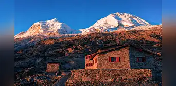 El hotel en la segunda montaña más alta de los Andes que debes conocer: comedor, ducha caliente y más comodidades a 4.700 msnm