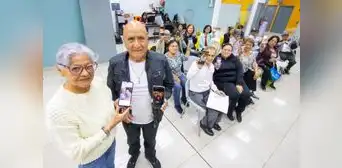 Día del Padre: Pensionistas de la ONP fortalecen lazos familiares aprendiendo herramientas digitales Día del Padre: Pensionistas de la ONP fortalecen lazos familiares aprendiendo herramientas digitales