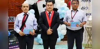 Corte de Tumbes reconoce a los padres de la familia judicial en emotivo homenaje