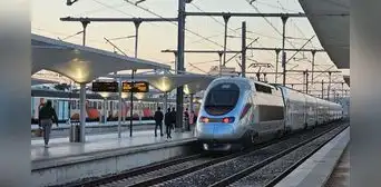Marruecos apostó por un tren comparable a los de China y hoy conecta Casablanca y Tánger en la mitad de tiempo: costó más de US$1.800 millones