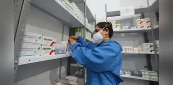 EsSalud evalúa declararse en emergencia: desabastecimiento de medicamentos supera el 55% en algunas zonas