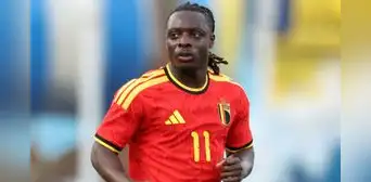 Jérémy Doku abandonó el Mundial 2026 por el nacimiento de su primer hijo en medio de las críticas y la incertidumbre en Bélgica Jérémy Doku abandonó el Mundial 2026 por el nacimiento de su primer hijo en medio de las críticas y la incertidumbre en Bélgica