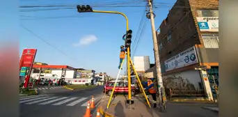 Semáforos se apagarán en avenidas de Lima: horarios y distritos afectados por corte de luz, según la MML