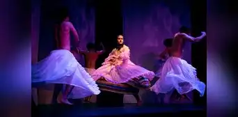 Artistas LGBTI: los escenarios y la visibilidad como respuesta Artistas LGBTI: los escenarios y la visibilidad como respuesta