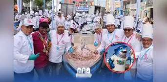 La ciudad peruana que celebró el Día del Ceviche repartiendo más de 30 mil platos gratuitos en un barco gigante