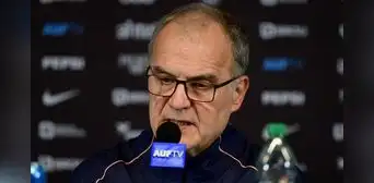 Marcelo Bielsa revela pedidos del plantel de Uruguay tras eliminación en el Mundial 2026: menos charlas y cambios en entrenamientos Marcelo Bielsa revela pedidos del plantel de Uruguay tras eliminación en el Mundial 2026: menos charlas y cambios en entrenamientos