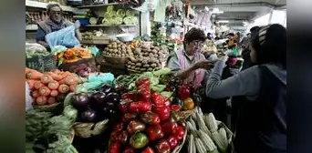 INEI: índice de precios al consumidor a nivel nacional alcanzó un alza de 3,40% en los primeros seis meses del año INEI: índice de precios al consumidor a nivel nacional alcanzó un alza de 3,40% en los primeros seis meses del año