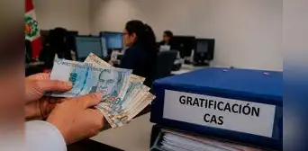 Gratificación CAS: tres ministerios siguen sin pronunciarse sobre el pago del 100% en julio, ¿qué están pidiendo los trabajadores? Gratificación CAS: tres ministerios siguen sin pronunciarse sobre el pago del 100% en julio, ¿qué están pidiendo los trabajadores?