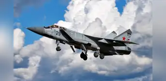 El avión de combate más rápido del mundo fue imbatible durante décadas, pero la guerra moderna terminó exponiendo su mayor debilidad El avión de combate más rápido del mundo fue imbatible durante décadas, pero la guerra moderna terminó exponiendo su mayor debilidad