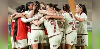 Universitario goleó 3-0 a Alianza Lima en el Estadio Monumental y clasificó a la final de la Liga Femenina 2026