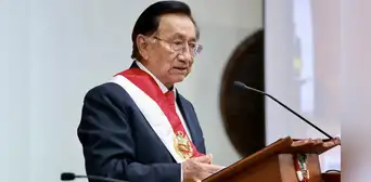 Contraloría inicia investigación por viajes de José María Balcázar que superan el millón de soles Contraloría inicia investigación por viajes de José María Balcázar que superan el millón de soles