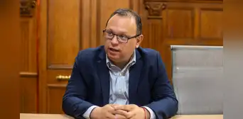 Marco Vinelli solicita al Gobierno de Balcázar suspender designaciones durante proceso de transferencia