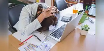 ¿El estrés laboral afecta al cerebro? Lo explica una maestría en neurociencias