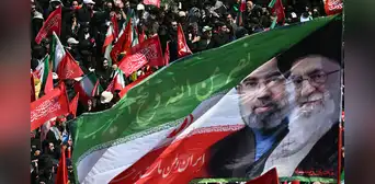 Líder supremo Mojtaba Jamenei amenaza con una "venganza que debe cumplirse" en contra de los "asesinos" de su padre Líder supremo Mojtaba Jamenei amenaza con una "venganza que debe cumplirse" en contra de los "asesinos" de su padre
