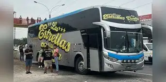 Atacan a balazos bus de Las Estrellas de la Cumbia en Los Olivos: reportan tres heridos Atacan a balazos bus de Las Estrellas de la Cumbia en Los Olivos: reportan tres heridos