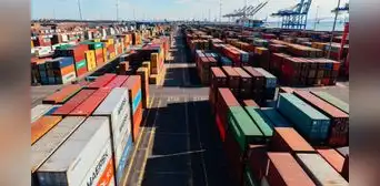 Exportaciones peruanas crecieron 40,1% en mayo impulsadas por la minería y la demanda de Asia Exportaciones peruanas crecieron 40,1% en mayo impulsadas por la minería y la demanda de Asia