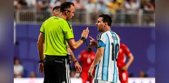 Prensa británica y su dura crítica tras designación de árbitro para el Argentina - Inglaterra: "El favorito de Messi" Prensa británica y su dura crítica tras designación de árbitro para el Argentina - Inglaterra: "El favorito de Messi"