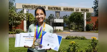 Escolar de 13 años logra primer puesto en la UNALM tras perder a su padre y promete convertirse en profesional Escolar de 13 años logra primer puesto en la UNALM tras perder a su padre y promete convertirse en profesional