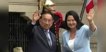 Keiko Fujimori llega a Palacio de Gobierno para reunirse con presidente Balcázar Keiko Fujimori llega a Palacio de Gobierno para reunirse con presidente Balcázar