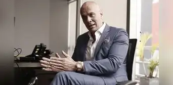 Fernando Muñiz: "Lo popular no tiene que ser visto como algo poco trabajado y fácil de hacer" Fernando Muñiz: "Lo popular no tiene que ser visto como algo poco trabajado y fácil de hacer"