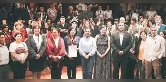 Foro público: la comunidad artística y la oposición se reúnen para derogatoria del Colegio de Artistas Foro público: la comunidad artística y la oposición se reúnen para derogatoria del Colegio de Artistas
