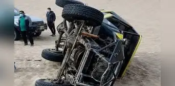 Turista pierde brazo tras volcadura de tubular en la Huacachina: Dircetur afirma que operan ilegalmente Turista pierde brazo tras volcadura de tubular en la Huacachina: Dircetur afirma que operan ilegalmente