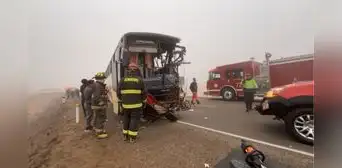 Trágico choque en Tacna deja cinco muertos y 15 heridos tras impacto entre dos buses y una camioneta