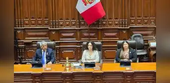 Cecilia Chacón a congresistas que enseñan sus votos: "Cualquier infracción es plausible a una denuncia constitucional"