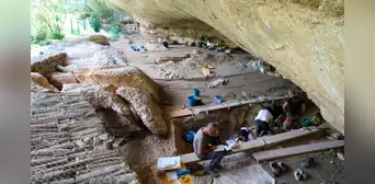 Un refugio entre las rocas de 8.000 años de antigüedad ayuda a comprender cómo fue la transición de la caza y recolección a la agricultura