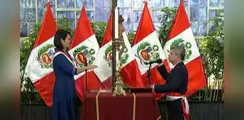 Luis Galarreta es oficializado como primer ministro del gobierno de Keiko Fujimori Luis Galarreta es oficializado como primer ministro del gobierno de Keiko Fujimori