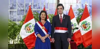 Carlos Espá es oficializado como canciller del gobierno de Keiko Fujimori Carlos Espá es oficializado como canciller del gobierno de Keiko Fujimori