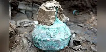 Arqueólogos de China descubren vino de grano de 2.300 años de antigüedad y descifran su fórmula y método de elaboración Arqueólogos de China descubren vino de grano de 2.300 años de antigüedad y descifran su fórmula y método de elaboración