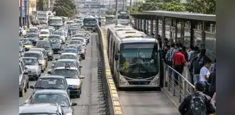 Metro de Lima, Metropolitano e informalidad: los retos del transporte que afectan la economía Metro de Lima, Metropolitano e informalidad: los retos del transporte que afectan la economía