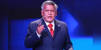 Poder Judicial condena a César Acuña a un año y medio de prisión suspendida Poder Judicial condena a César Acuña a un año y medio de prisión suspendida