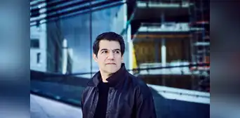 Miguel Harth-Bedoya: “La música no tiene fronteras ni pasaporte, ni nacionalidades, ni etiquetas” Miguel Harth-Bedoya: “La música no tiene fronteras ni pasaporte, ni nacionalidades, ni etiquetas”