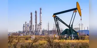 Producción de petróleo en Perú baja 23% en un año pese a recuperación en julio Producción de petróleo en Perú baja 23% en un año pese a recuperación en julio