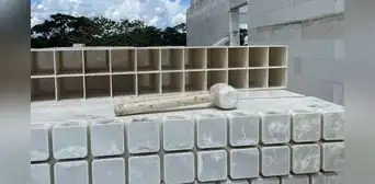 Colombia convierte toneladas de basura plástica de las calles en bloques tipo Lego para construir casas en solo 5 días Colombia convierte toneladas de basura plástica de las calles en bloques tipo Lego para construir casas en solo 5 días