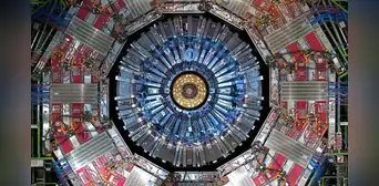 Esta gigantesca máquina consume tanta electricidad como una ciudad para acelerar partículas al 99,9999991 % de la velocidad de la luz: no es una central eléctrica Esta gigantesca máquina consume tanta electricidad como una ciudad para acelerar partículas al 99,9999991 % de la velocidad de la luz: no es una central eléctrica