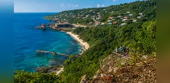 Más de 100 años de minería marcaron la isla donde siempre es Navidad: hoy es un santuario natural y destino turístico mundial Más de 100 años de minería marcaron la isla donde siempre es Navidad: hoy es un santuario natural y destino turístico mundial