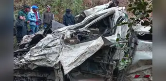 Tragedia en Ayacucho: combi cae a un abismo de 500 metros y deja cuatro fallecidos en Huamanga