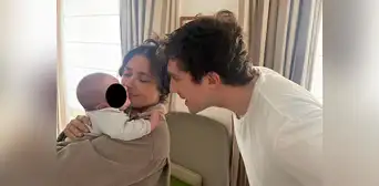 Salma Hayek se convierte en abuela por primera vez y presenta a su nieto: “¡Panchito!” Salma Hayek se convierte en abuela por primera vez y presenta a su nieto: “¡Panchito!”