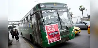 Transportistas exigen la creación de una Policía Municipal ante ola de extorsiones en Lima Transportistas exigen la creación de una Policía Municipal ante ola de extorsiones en Lima