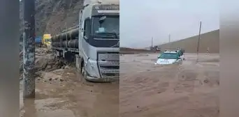 Lluvias y huaicos interrumpen el tránsito en 11 puntos de carreteras del sur y oriente del Perú Lluvias y huaicos interrumpen el tránsito en 11 puntos de carreteras del sur y oriente del Perú