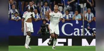 ¡En los descuentos! Real Madrid venció 2-1 a Espanyol en su primer partido de la temporada en LaLiga de España ¡En los descuentos! Real Madrid venció 2-1 a Espanyol en su primer partido de la temporada en LaLiga de España