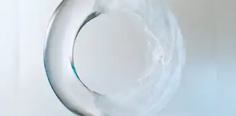 Científicos crean una nuevo tipo del plástico que se vaporiza al calentarse y luego se recompone