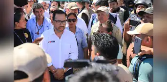 Luis Dyer responsabiliza a la prensa de Ucayali no difundir crisis en el sistema de salud Luis Dyer responsabiliza a la prensa de Ucayali no difundir crisis en el sistema de salud